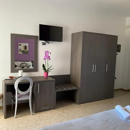 Hotel Gfh - D'oro Marotta